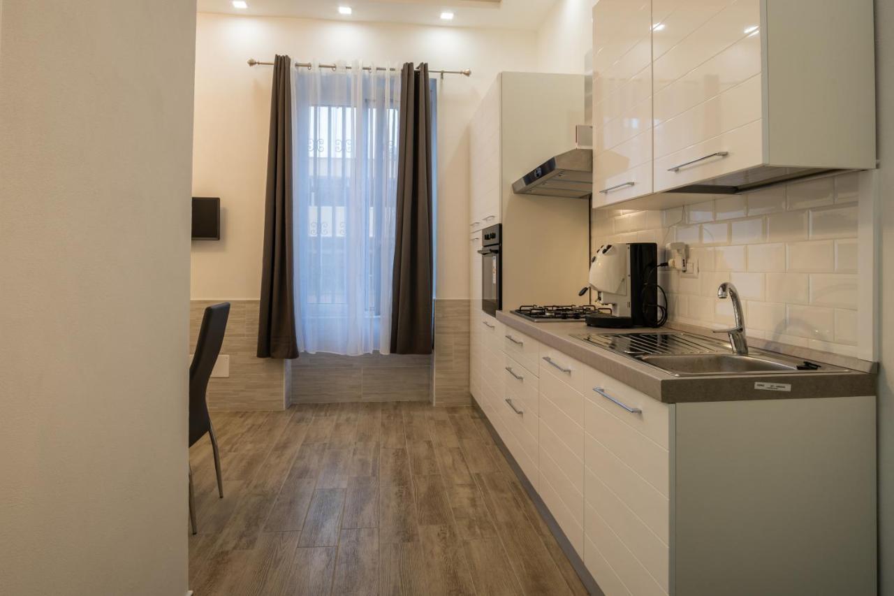 Ilioneo Apartments Naples Exterior photo
